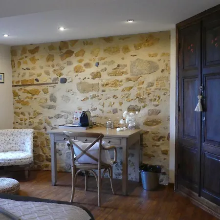 La Maison De Roussi 3*