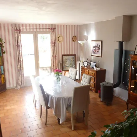 Couette-café La Maison De Roussi *